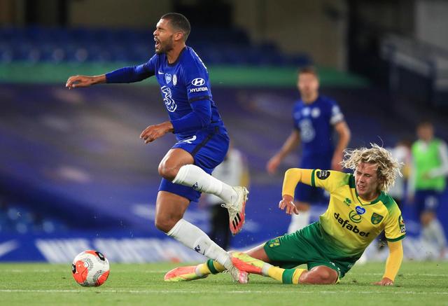 比赛中一个 比赛中一个